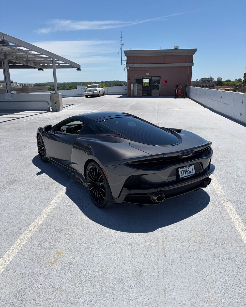 McLaren GT, photo 3