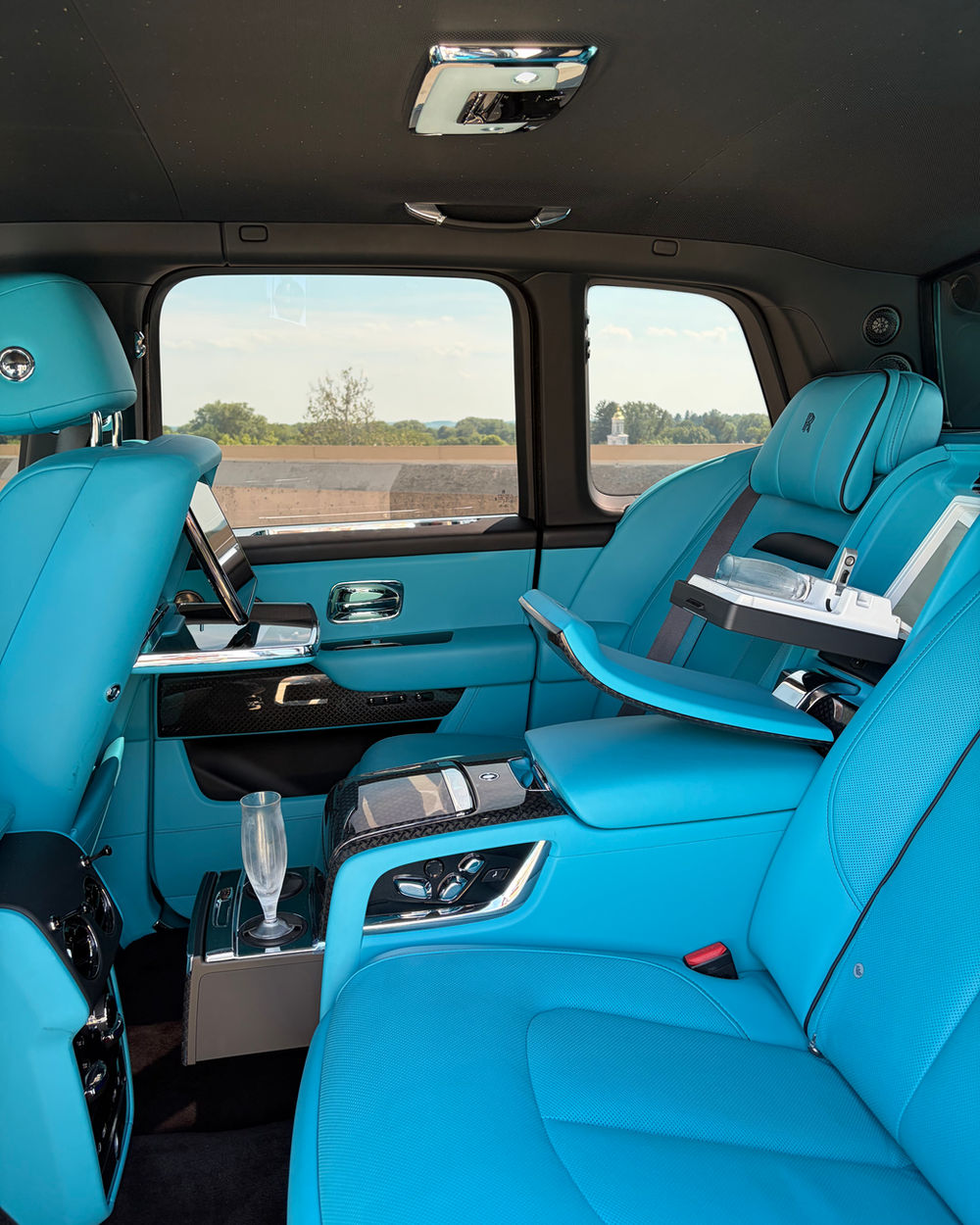 Rolls-Royce Cullinan, photo 4